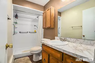 779 Andover St SE, Kentwood, MI 49548 - Photo 9