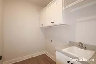 5134 Blendon Mdw Cir, Hudsonville, MI 49426 - Photo 11