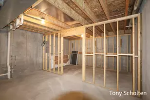 5134 Blendon Mdw Cir, Hudsonville, MI 49426 - Photo 25