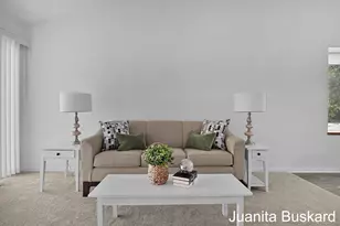 2743 Mulford Dr SE, Grand Rapids, MI 49546 - Photo 15