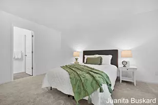 2743 Mulford Dr SE, Grand Rapids, MI 49546 - Photo 23