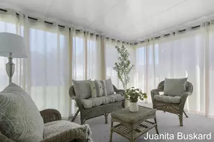 2743 Mulford Dr SE, Grand Rapids, MI 49546 - Photo 17