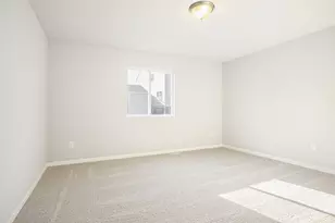 1029 Foxglove Ave, Vicksburg, MI 49097 - Photo 9