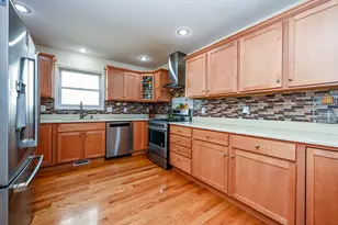 2566 Holiday House Rd, Saint Joseph, MI 49085 - Photo 5