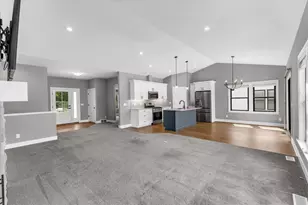 7271 Atwater Dr, Spring Lake, MI 49456 - Photo 9