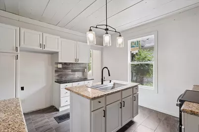 323 Garfield Avenue, Battle Creek, MI 49017 - Photo 15