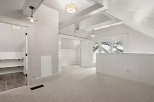 323 Garfield Ave, Battle Creek, MI 49017 - Photo 23