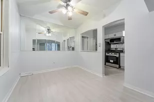 16923 Stephens Dr, Eastpointe, MI 48021 - Photo 11