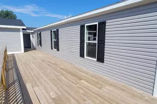 5556 W Lake Blvd, Hart, MI 49420 - Photo 3