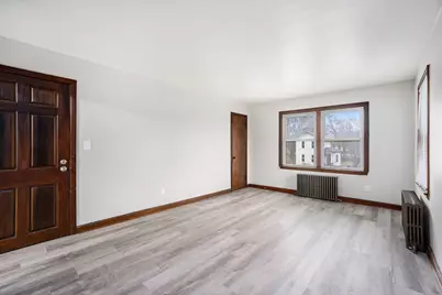 74 Union Street S, Battle Creek, MI 49017 - Photo 9