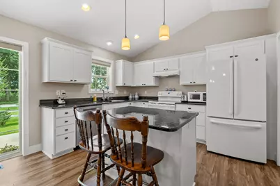 9163 Cottage Trail, Richland, MI 49083 - Photo 7