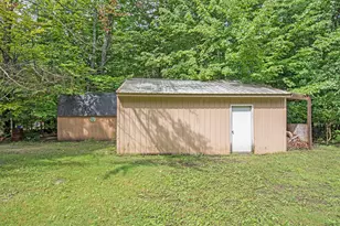 31588 W Birch Shores Dr, Trout Lake, MI 49793 - Photo 33