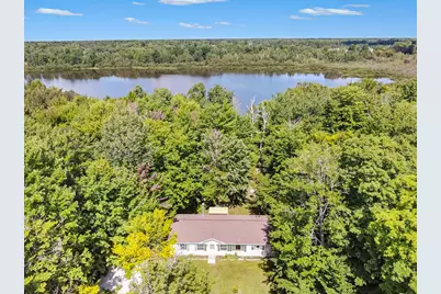 31588 W Birch Shores Drive, Trout Lake, MI 49793 - Photo 9