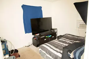 24443 Powers Ave, Dearborn Heights, MI 48125 - Photo 7