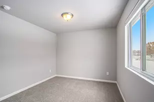 47805 Silver Oaks W, Mattawan, MI 49071 - Photo 15
