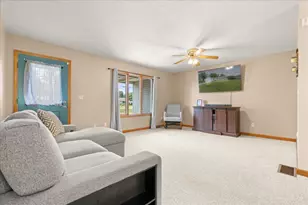 369 Rohloff Dr, Coldwater, MI 49036 - Photo 7