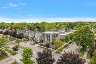 600 Douglas St NW, Grand Rapids, MI 49504 - Photo 23