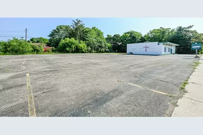 931 E Main Street, Benton Harbor, MI 49022 - Photo 11