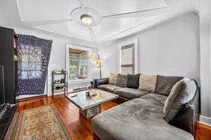 827 W Larch Ave, Muskegon, MI 49441 - Photo 9