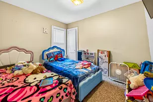 827 W Larch Ave, Muskegon, MI 49441 - Photo 73