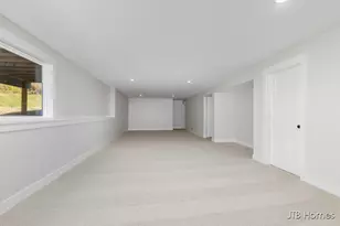 5883 Valley Point Dr, Caledonia, MI 49316 - Photo 25