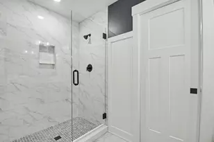 5883 Valley Point Dr, Caledonia, MI 49316 - Photo 11