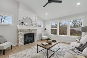 5883 Valley Point Dr, Caledonia, MI 49316 - Photo 3