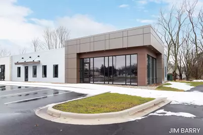 811 S Beechtree Street, Grand Haven, MI 49417 - Photo 1