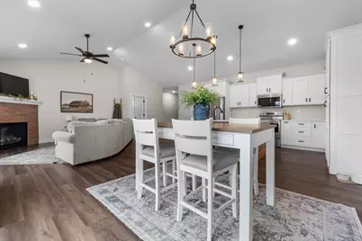 245 Auseon Court, Hillsdale, MI 49242 - Photo 13