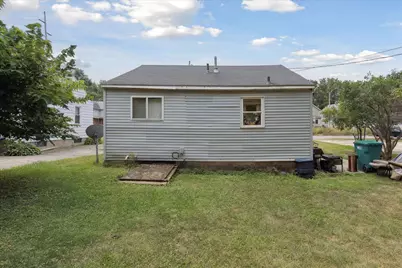 1529 S Pennsylvania Avenue, Lansing, MI 48910 - Photo 17