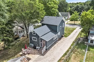 522 W Cass St, Greenville, MI 48838 - Photo 3