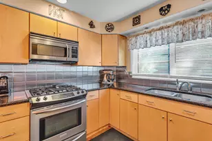 512 S Wisner St, Jackson, MI 49203 - Photo 13