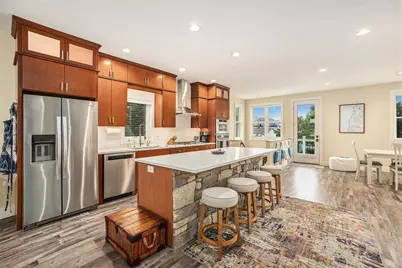 805 W Loomis Street, Ludington, MI 49431 - Photo 7