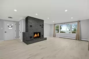 616 Lake Shore Dr, Cadillac, MI 49601 - Photo 7