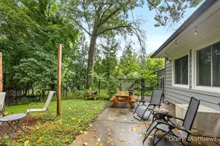 844 Westfall Ave, Kalamazoo, MI 49006 - Photo 37