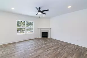 19360 Newburgh Rd, Livonia, MI 48152 - Photo 5