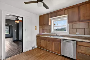 226 E High St, Jackson, MI 49203 - Photo 19