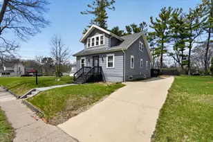 226 E High St, Jackson, MI 49203 - Photo 5