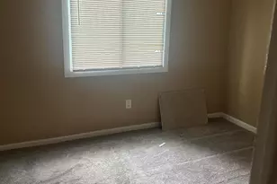 15140 Beaverland St, Detroit, MI 48223 - Photo 9