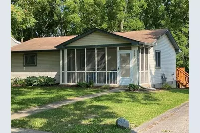 2002 Midvale Avenue, Ypsilanti, MI 48197 - Photo 1