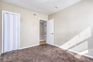 17656 Toepfer Dr, Eastpointe, MI 48021 - Photo 13