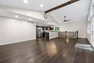 55800 30th St, Paw Paw, MI 49079 - Photo 11