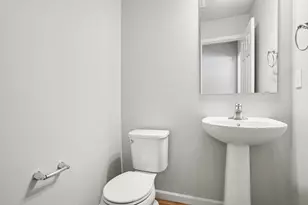 2034 Kristin Ct, Muskegon, MI 49442 - Photo 9