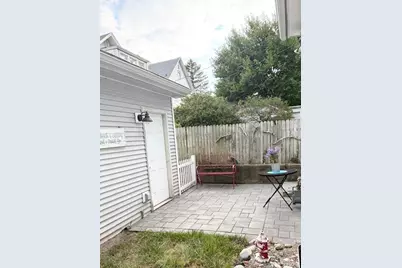 1008 Wayne Street, Saint Joseph, MI 49085 - Photo 7