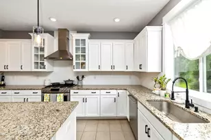 14112 Georgian Bay Dr, Holland, MI 49424 - Photo 11