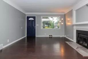 1833 Bloomfield Ave, Kalamazoo, MI 49001 - Photo 5