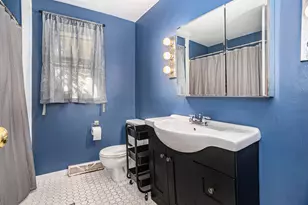 790 Mayfield Ave, Holland, MI 49424 - Photo 11