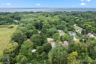 1007 Orchard Ave, South Haven, MI 49090 - Photo 37