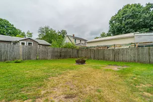 208 E Prairie Ronde St, Dowagiac, MI 49047 - Photo 23