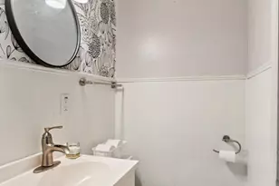 1050 Maynard Ave, Jackson, MI 49202 - Photo 19